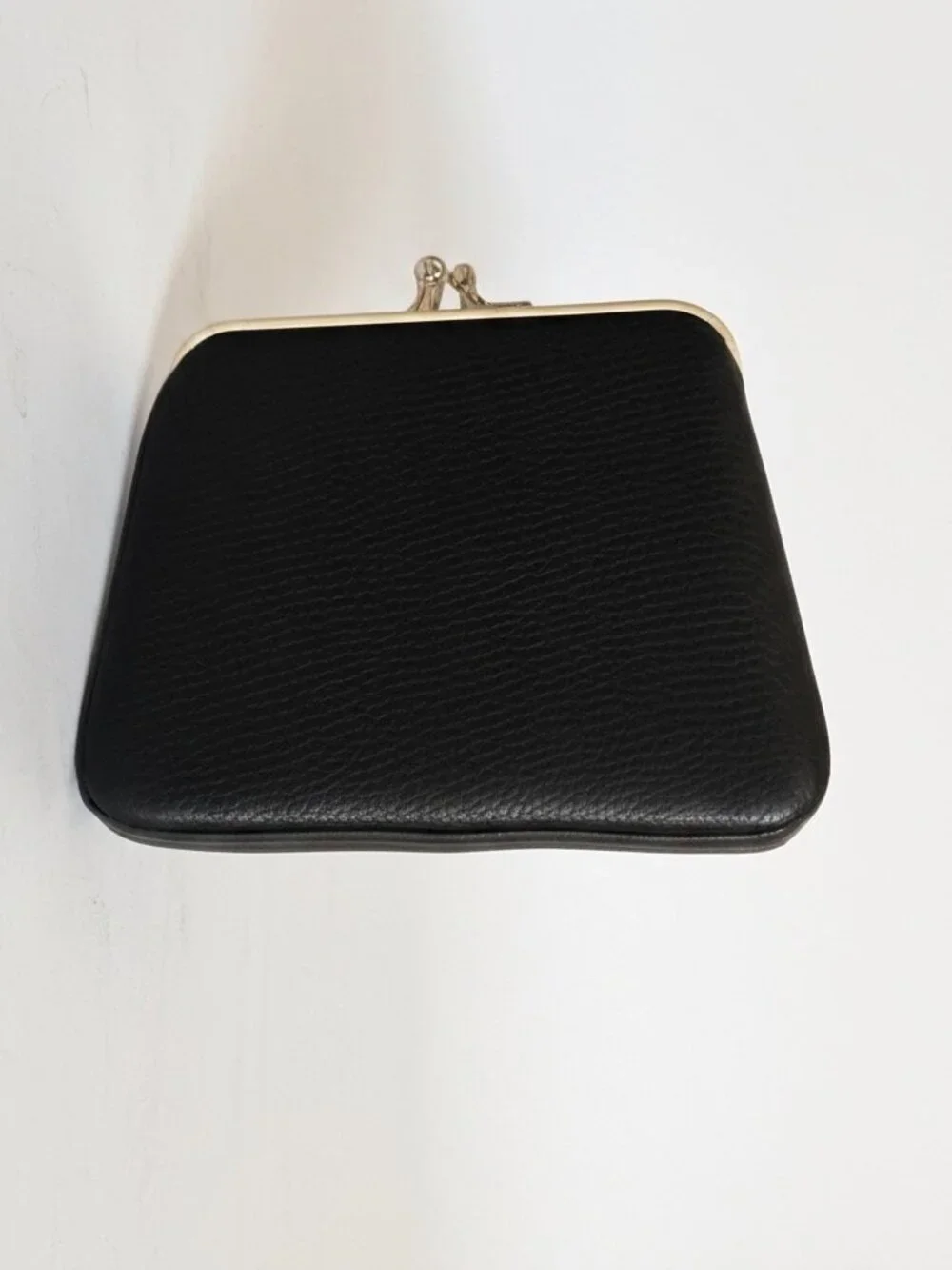 Dooney & Bourke Pebble Grain Large Framed Purse Black Kiss‑Lock Wallet